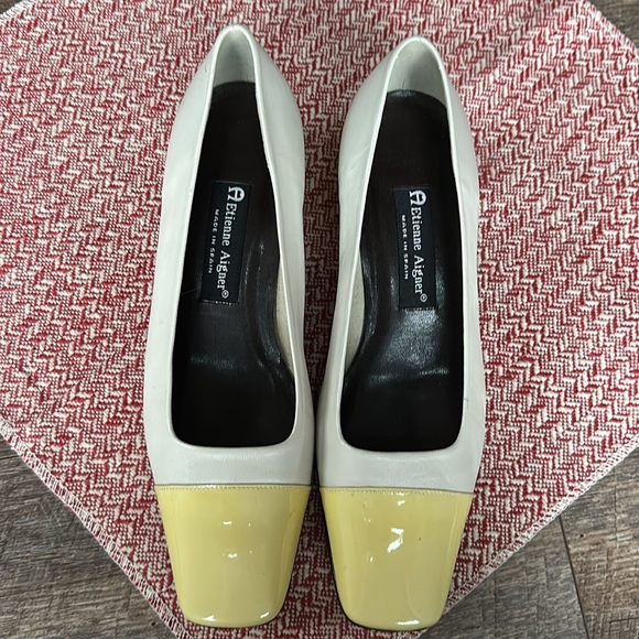 Etienne Aigner Women's Cream and Yellow Pumps - Picture 3 of 15
